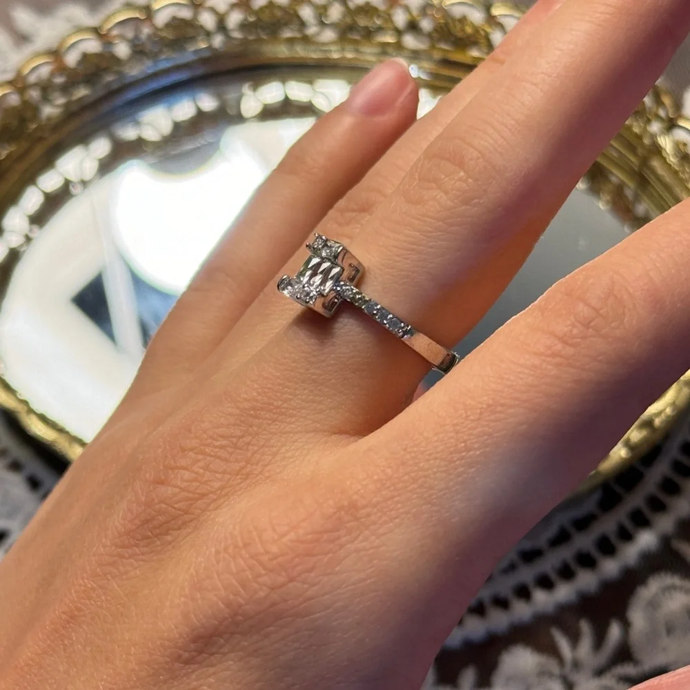 Silver ring - Picture 3 of 5